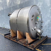 Northland Stainless 8000L Portable Tank image 1